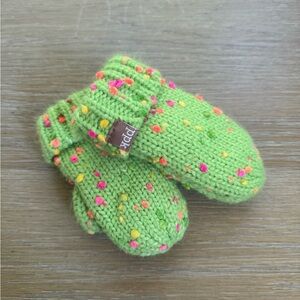 Peppercorn Kids kids green speckled cable knit hand mittens size s/m 2T 3T
